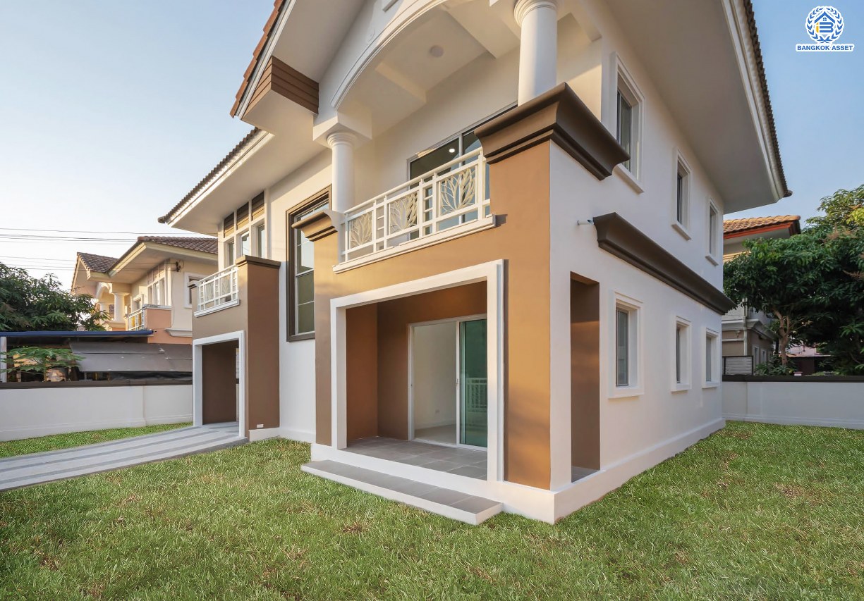 บ้านมือสองตกแต่งใหม่ โครงการ พฤกษาวิลเลจ5 บางใหญ่ เนื้อที่ 51.8 ตร.ว. ฟังก์ชัน 3 ห้องนอน 2 ห้องน้ำ จอดรถได้ 1 คัน เปลี่ยนระบบสุขาภิบาลใหม่ พร้อมเข้าอยู่ บนทำเลเดินทางสะดวก ใกล้รถไฟฟ้าสถานี "คลองบางไผ่" และจุดขึ้นทางด่วน "กาญจนาภิเษก"